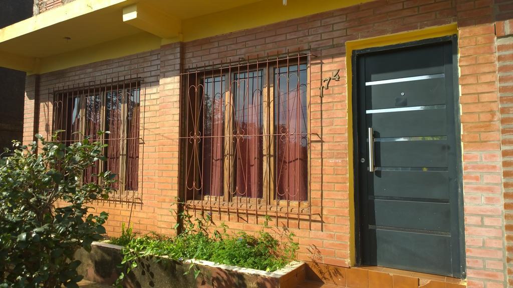 Yate I Puerto Iguazu Exterior photo