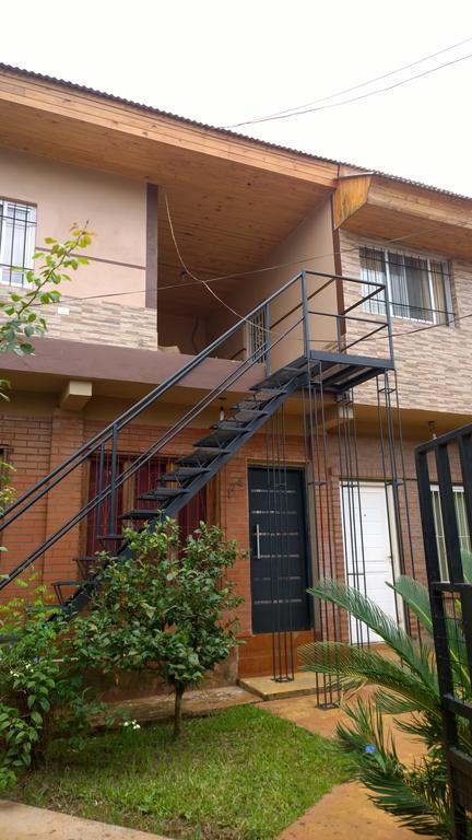 Yate I Puerto Iguazu Exterior photo